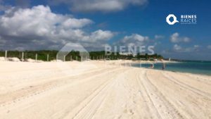 Terreno-hotelero-mandarin-en-venta-Playa-del-Carmen-Agencia-Inmobiliaria-Bienes-Raíces-Quintana-Roo1