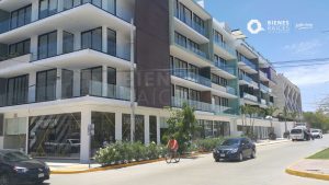 Locales-comerciales-en-venta,-Menesse-The-City-Playa-del-Carmen-Inmobiliaria-Bienes-Raíces-Quintana-Roo-Real-Estate1