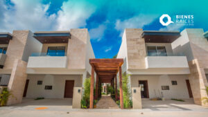 CASAS-EN-VENTA-Playa-del-Carmen-Agencia-Inmobiliaria-Bienes-Raíces-Quintana-Roo-Real-Estate-selvanova-Riviera-Maya-Houses-for-sale1