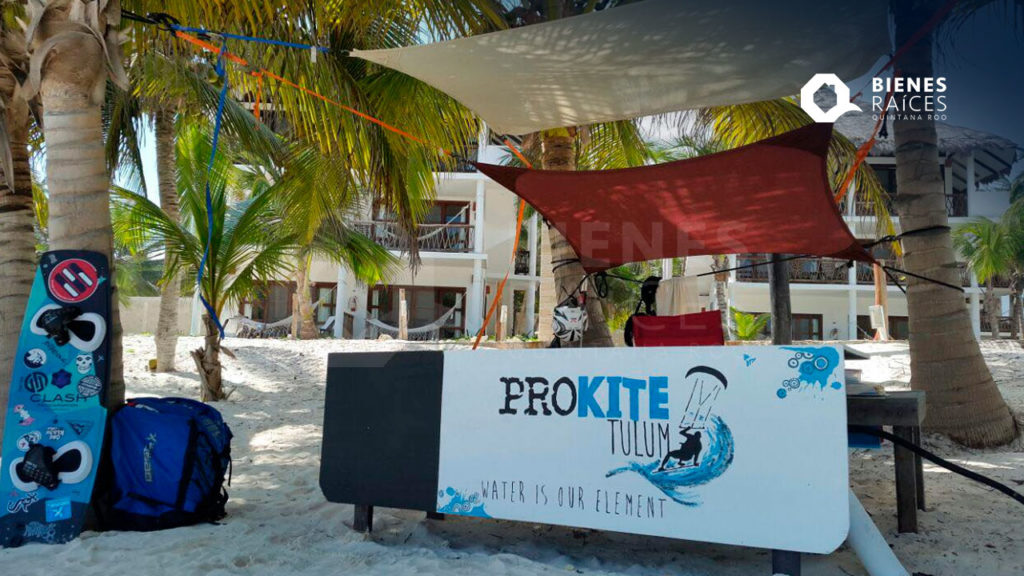 Kitesurf en Tulum Prokite-Mexico-kitesurf-Agencia-Inmobiliaria-Bienes-Raices-Quintana-Roo-Real-Estate5