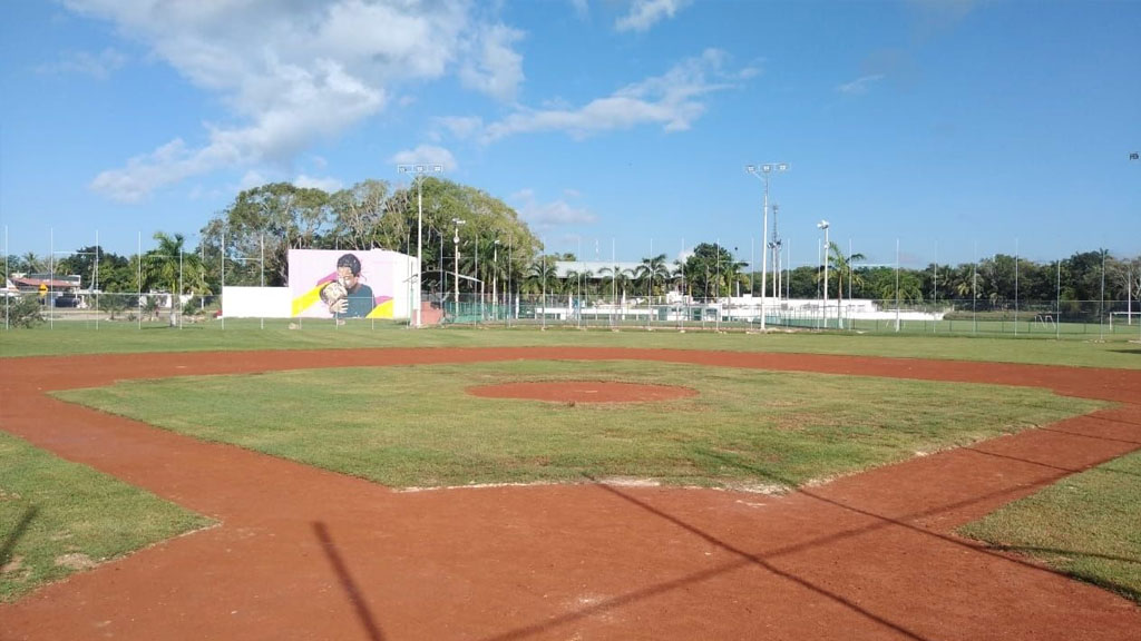 Nuevo-estadio-en-Bacalar-Beisbol-Agencia-Inmobiliaria-Bienes-Raíces-Quintana-Roo-Real-Estate-Riviera-Maya-baseball-bacalar-V1