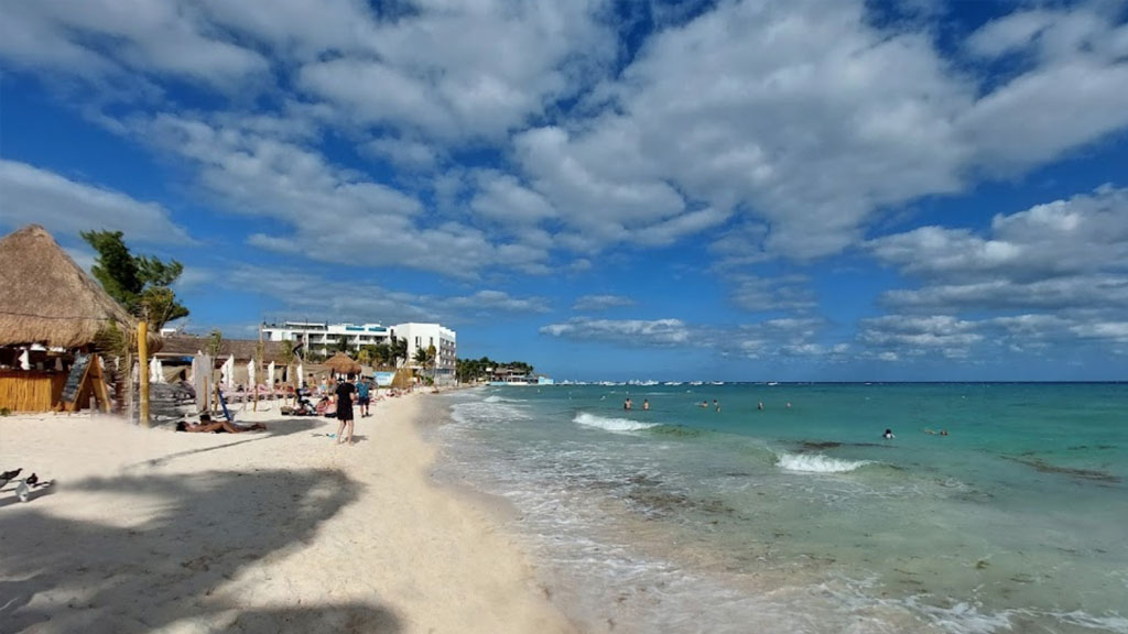 Playa-Pelícano-Playa-del-Carmen-Agencia-Inmobiliaria-Bienes-Raíces-Quintana-Roo-Real-Estate-Riviera-Maya-V2