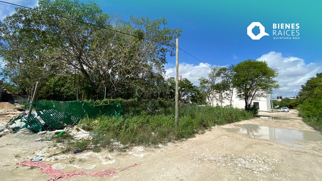 Terreno-en-venta-Playa-del-Carmen-Agencia-Inmobiliaria-Bienes-Raíces-Quintana-Roo-Real-Estate-Riviera-Maya-lot-for-sale1