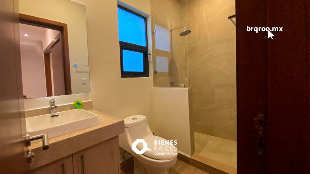 Casa-en-venta-Playa-del-Carmen--Agencia-Inmobiliaria-Bienes-Raíces-Quintana-Roo-Real-Estate-aldea-serena-Riviera-Maya-house-for-sale1