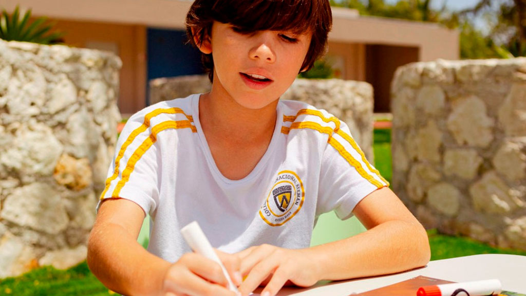 Educational-Football-Program-Real-Madrid-Tulum-Country-Club-Agencia-Inmobiliaria-Bienes-Raíces-Quintana-Roo-Real-Estate-Riviera-deporte-V8