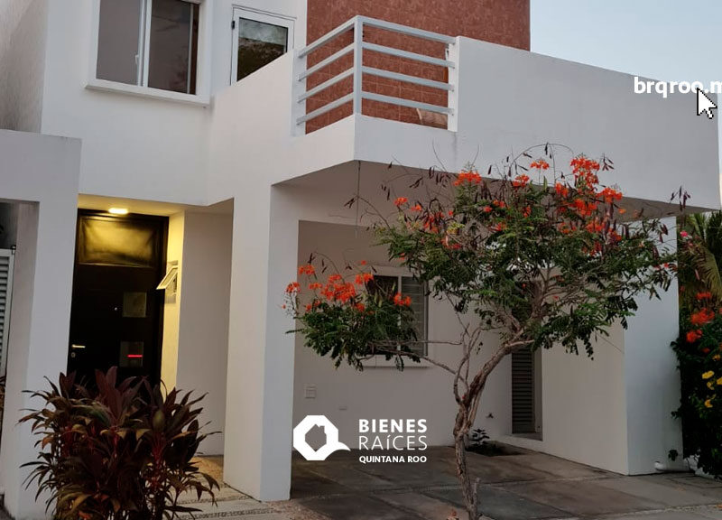 Casa-en-venta-Playa-del-Carmen-La-Joya-Agencia-Inmobiliaria-Bienes-Raíces-Quintana-Roo-Real-Estate-Riviera-house-for-sale-h1