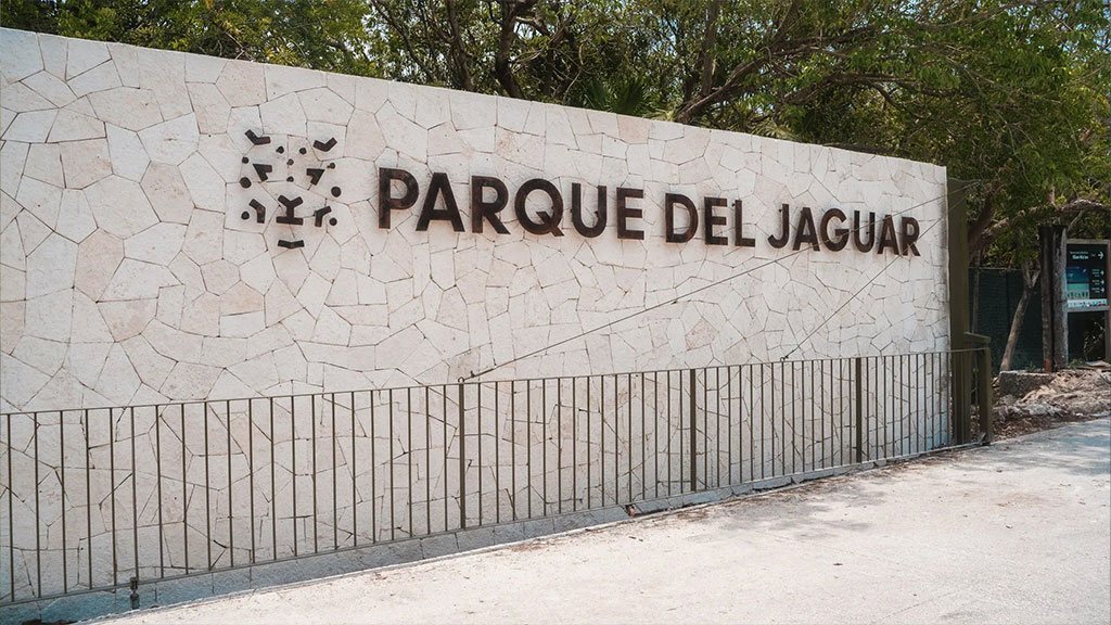 Libro-del-Parque-del-Jaguar-Agencia-Inmobiliaria-Bienes-Raíces-Quintana-Roo-Real-Estate-Riviera-H1