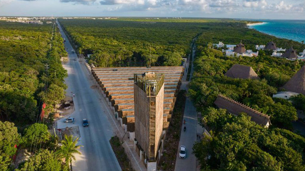 Libro-del-Parque-del-Jaguar-Agencia-Inmobiliaria-Bienes-Raíces-Quintana-Roo-Real-Estate-Riviera-H1