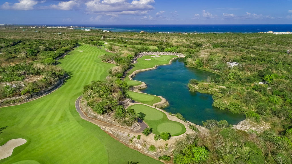 Mejor-campo-de-golf-en-México-Agencia-Inmobiliaria-Bienes-Raíces-Quintana-Roo-Real-Estate-Riviera-H1