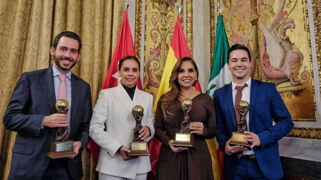 Cancún-sede-de-los-World-Travel-awards-Agencia-Inmobiliaria-Bienes-Raíces-Quintana-Roo-Real-Estate-Riviera-H2