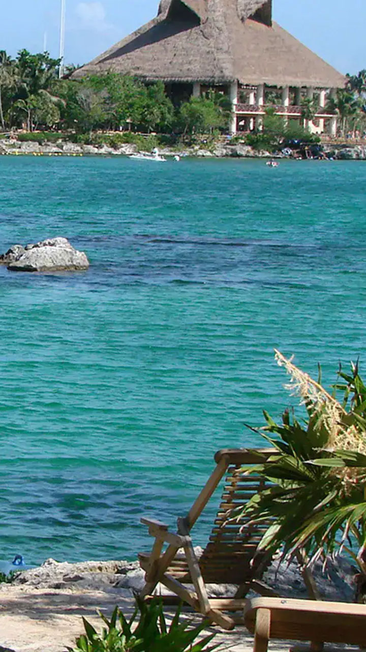 Bahía-de-los-caprichos-Agencia-Inmobiliaria-Bienes-Raíces-Quintana-Roo-Real-Estate-Riviera-H2