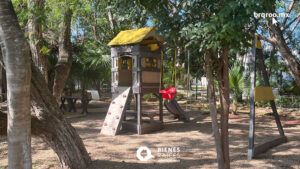 Casa-en-venta-en-playa-del-carmen-Agencia-Inmobiliaria-Bienes-Raíces-Quintana-Roo-los-olivos-Real-Estate-Riviera-H1