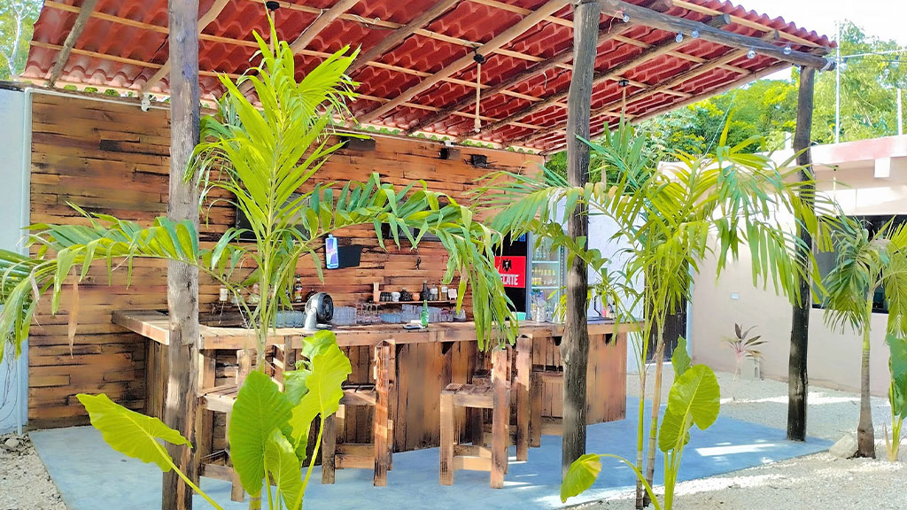 Muestra-de-Teatro-en-Cancún-Agencia-Inmobiliaria-Bienes-Raíces-Quintana-Roo-Real-Estate-Riviera-H1