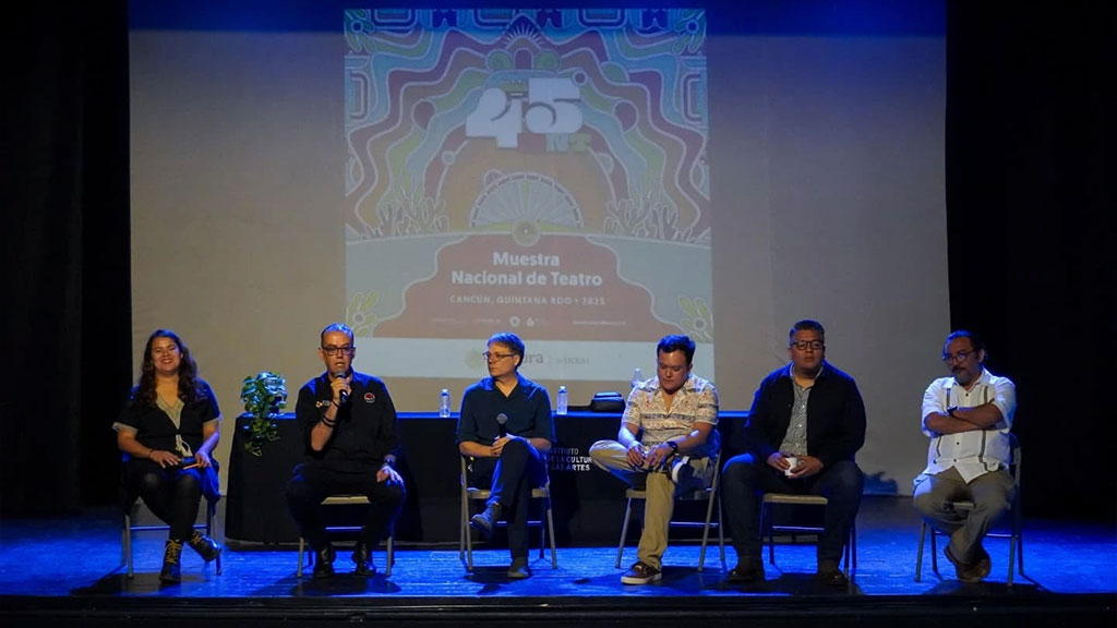 Muestra-de-Teatro-en-Cancún-Agencia-Inmobiliaria-Bienes-Raíces-Quintana-Roo-Real-Estate-Riviera-H1